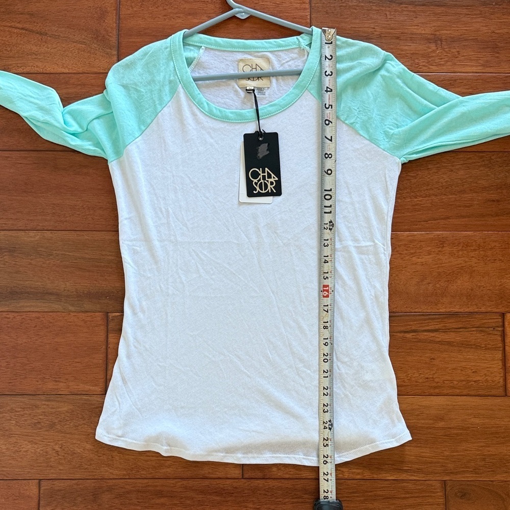 NWT Chaser Mint and White Long Sleeve Top Size Medium - Picture 7 of 7